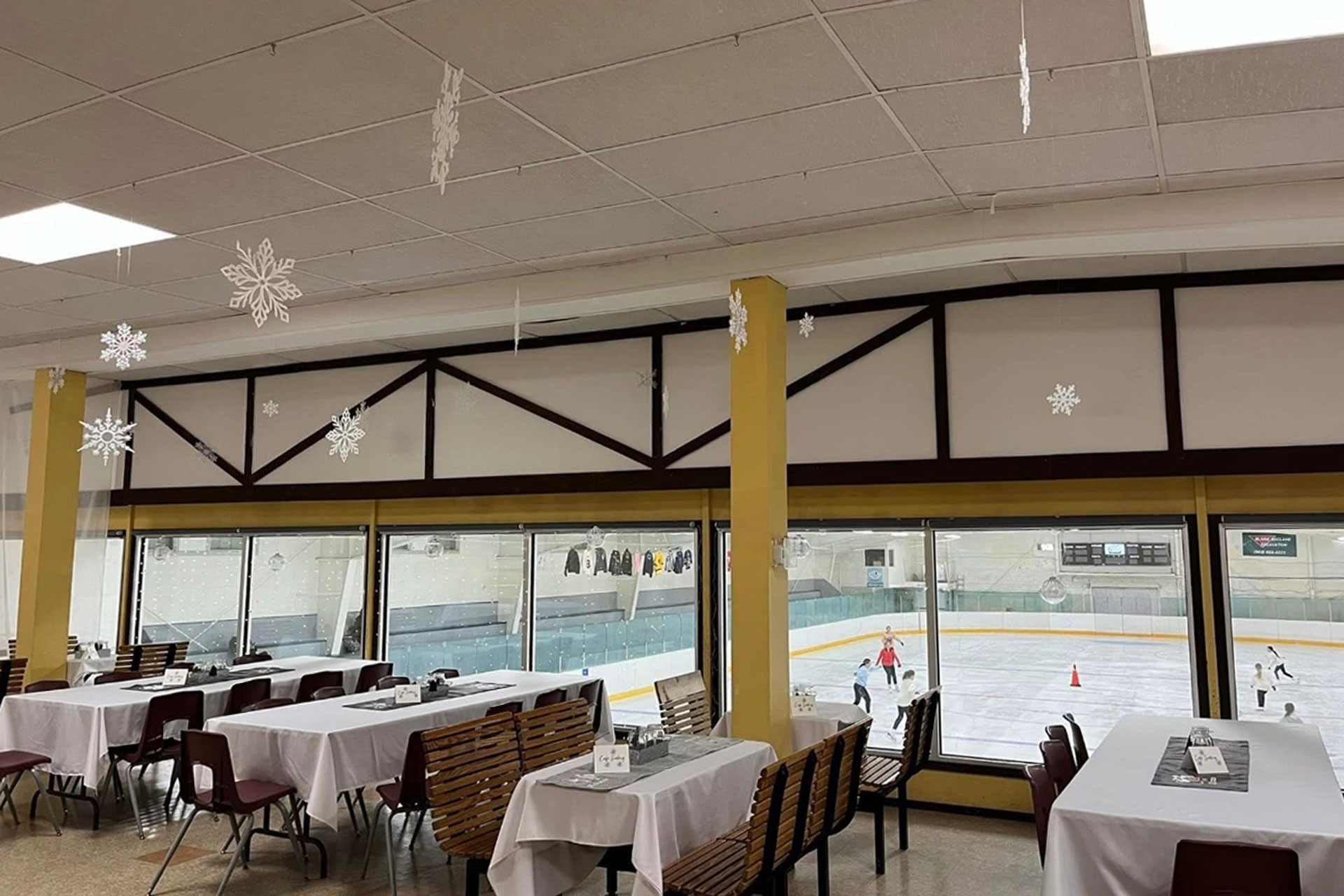 Annex, Ivor MacDonald Memorial Arena